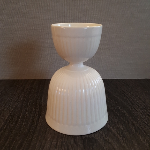Vintage Wedgwood Ceramic Double Egg Cup - Picture 4 of 8